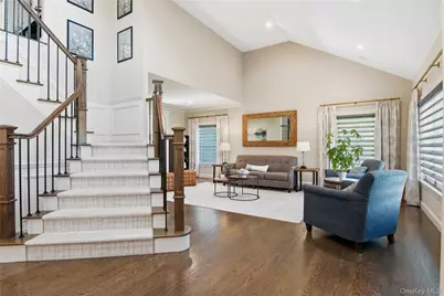 2 Ashley Court, Northport, NY 11768 - Photo 28