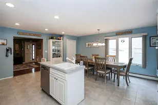 1817 Gardenia Ave, Merrick, NY 11566 - Photo 12