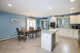 1817 Gardenia Ave, Merrick, NY 11566 - Photo 8