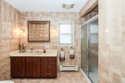 1817 Gardenia Avenue, Merrick, NY 11566 - Photo 16