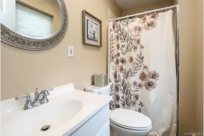 1817 Gardenia Avenue, Merrick, NY 11566 - Photo 34