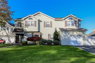 1817 Gardenia Ave, Merrick, NY 11566 - Photo 2