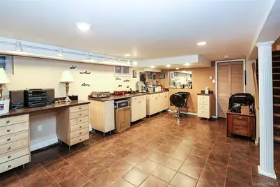 1817 Gardenia Avenue, Merrick, NY 11566 - Photo 38
