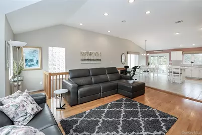 1817 Gardenia Avenue, Merrick, NY 11566 - Photo 22