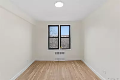 33-04 Junction Blvd #4p, Jackson Heights, NY 11372 - Photo 6