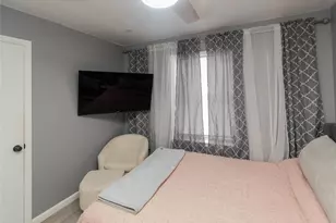 8 4th St, Godeffroy, NY 12729 - Photo 30