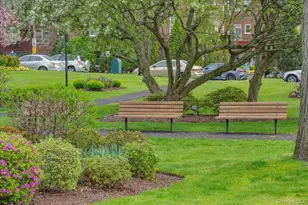 13 Bryant Crescent, White Plains, NY 10604 - Photo 20