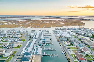 2812 Ocean Ave, Seaford, NY 11783 - Photo 34