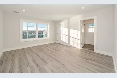 2812 Ocean Avenue, Seaford, NY 11783 - Photo 16