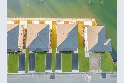 2812 Ocean Avenue, Seaford, NY 11783 - Photo 26