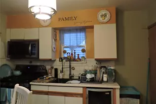 107-17 Fern Pl, Jamaica, NY 11433 - Photo 6