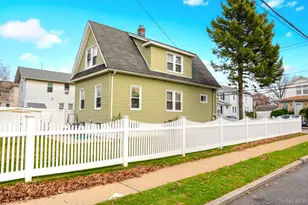 38 Lehrer Ave, Elmont, NY 11003 - Photo 14