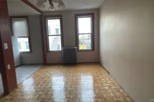 63-53 60th Pl, Ridgewood, NY 11385 - Photo 4