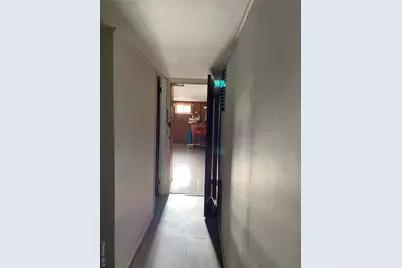 81-46 266 St, Glen Oaks, NY 11004 - Photo 4