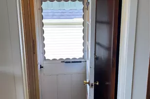 81-46 266th St, Glen Oaks, NY 11004 - Photo 14