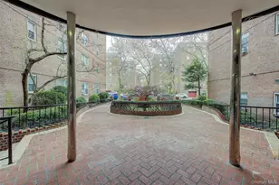 67-12 Yellowstone Blvd, Forest Hills, NY 11375 - Photo 34