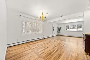 12 Ross Ave, Melville, NY 11747 - Photo 12