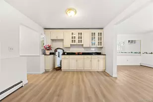 12 Ross Ave, Melville, NY 11747 - Photo 24