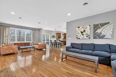 564 Route 304, Bardonia, NY 10954 - Photo 14