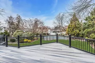 1815 Cynthia Ln, Merrick, NY 11566 - Photo 24