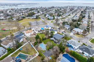 1815 Cynthia Ln, Merrick, NY 11566 - Photo 30