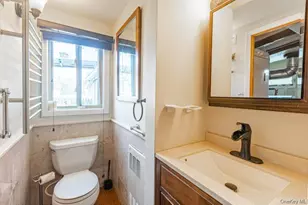 97A Ocean Ave, Bay Shore, NY 11706 - Photo 10