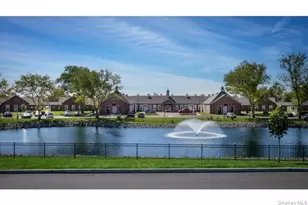 75 Circle Dr, Central Islip, NY 11722 - Photo 4