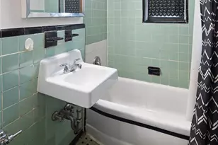 38-15 149th St, Flushing, NY 11354 - Photo 8