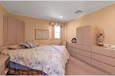 1355 Sally Court, East Meadow, NY 11554 - Photo 12