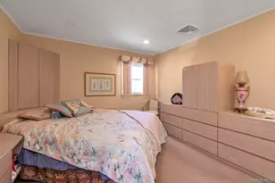 1355 Sally Ct, East Meadow, NY 11554 - Photo 12