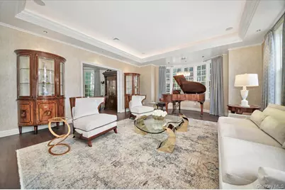 6 Westmoreland Place, Douglaston, NY 11363 - Photo 4