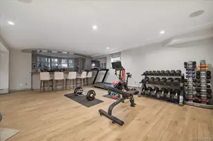 6 Westmoreland Pl, Douglaston, NY 11363 - Photo 26