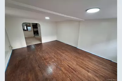 9043 170th Street, Jamaica, NY 11432 - Photo 2
