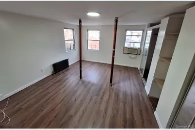 9043 170th Street, Jamaica, NY 11432 - Photo 10