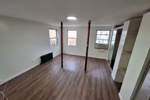 90-43 170th St, Jamaica, NY 11432 - Photo 10