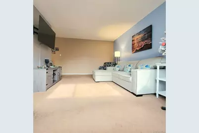 355 Route 111 #6, Smithtown, NY 11787 - Photo 2