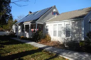 42 Handsome Ave, Sayville, NY 11782 - Photo 2