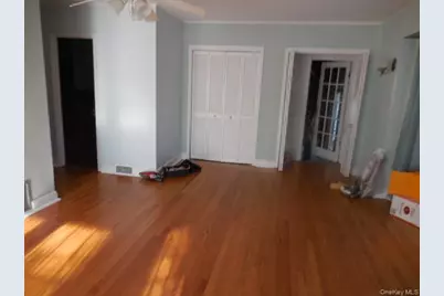 42 Handsome Avenue, Sayville, NY 11782 - Photo 28