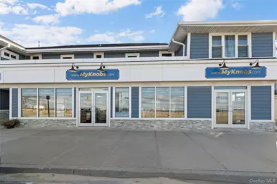 14 Bayville Avenue, Bayville, NY 11709 - Photo 2