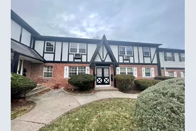 77 Parkside Drive, Suffern, NY 10901 - Photo 1