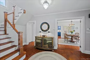 400 Manor Ridge Rd, Pelham, NY 10803 - Photo 8