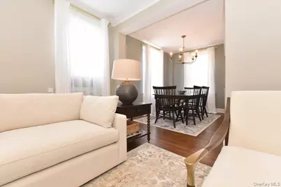 8 Barstow #6-D, Great Neck, NY 11021 - Photo 14