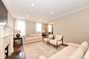 8 Barstow, Great Neck, NY 11021 - Photo 12