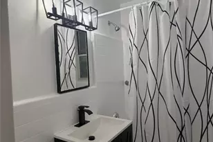 530 Dubois Ave, Valley Stream, NY 11581 - Photo 16