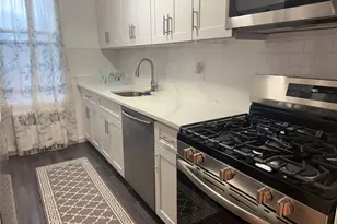 530 Dubois Ave, Valley Stream, NY 11581 - Photo 12