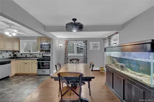 199 August Rd, North Babylon, NY 11703 - Photo 8