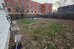 10 N 15th St, Wyandanch, NY 11798 - Photo 8