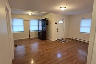 10 N 15th St, Wyandanch, NY 11798 - Photo 6