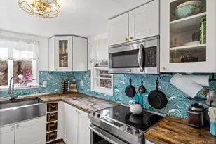 50 Poseidon Rd, Rocky Point, NY 11778 - Photo 10