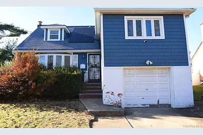 81 Hausch Boulevard, Roosevelt, NY 11575 - Photo 2